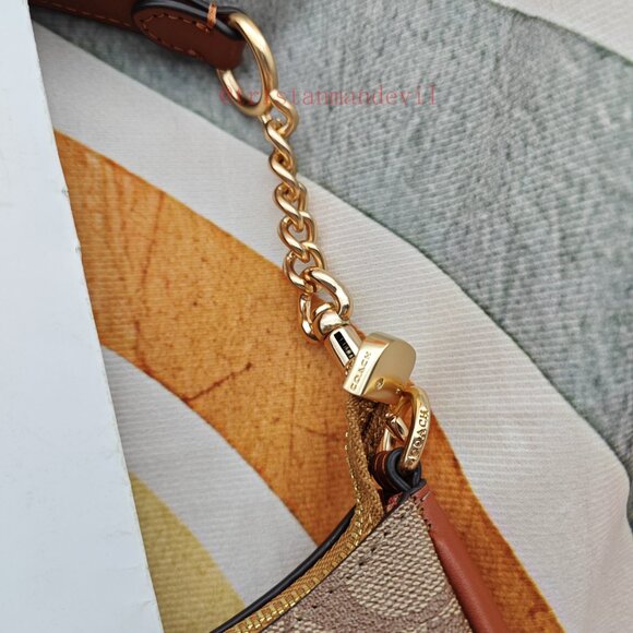 Coach Teri Shoulder Bag In Signature Canvas brown - Picture 3 of 13